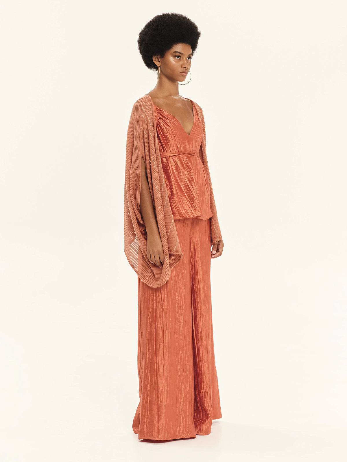 KOURBELA_Bolero_S26210 & Top_S26331 & Pants_S26335_Orange_2