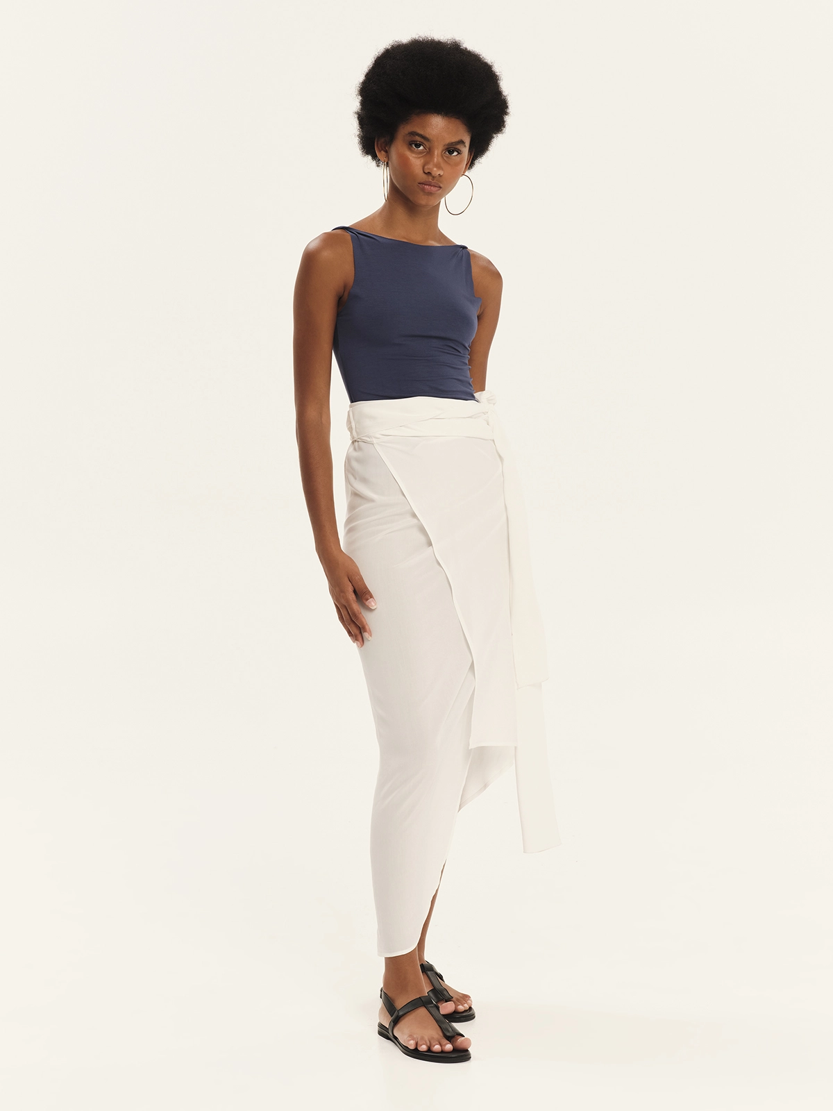 KOURBELA_Sarong_S26457_Blue & Top_S26493_Blue_3