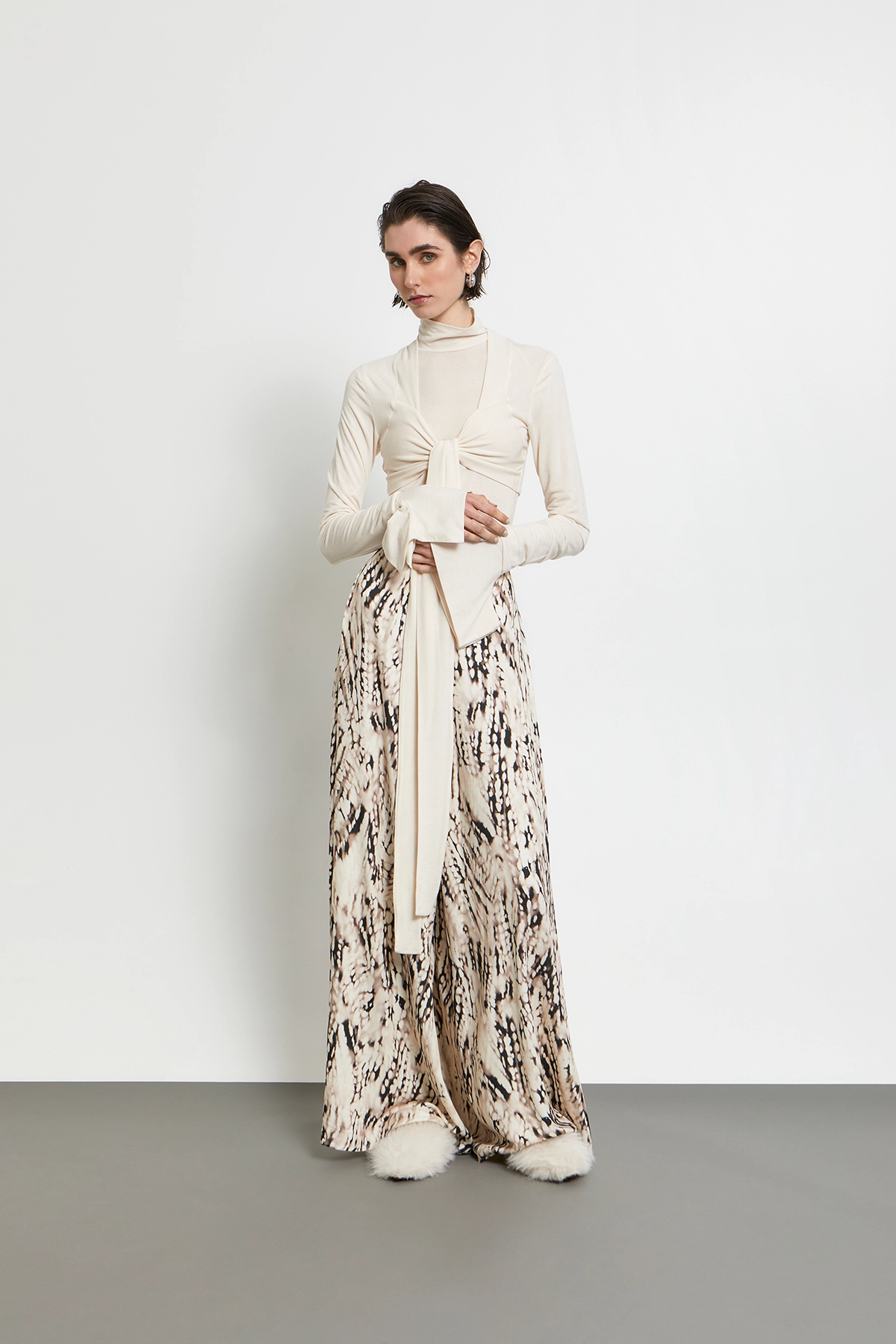 KOURBELA_Trousers_W26278_AbstractPrint_2