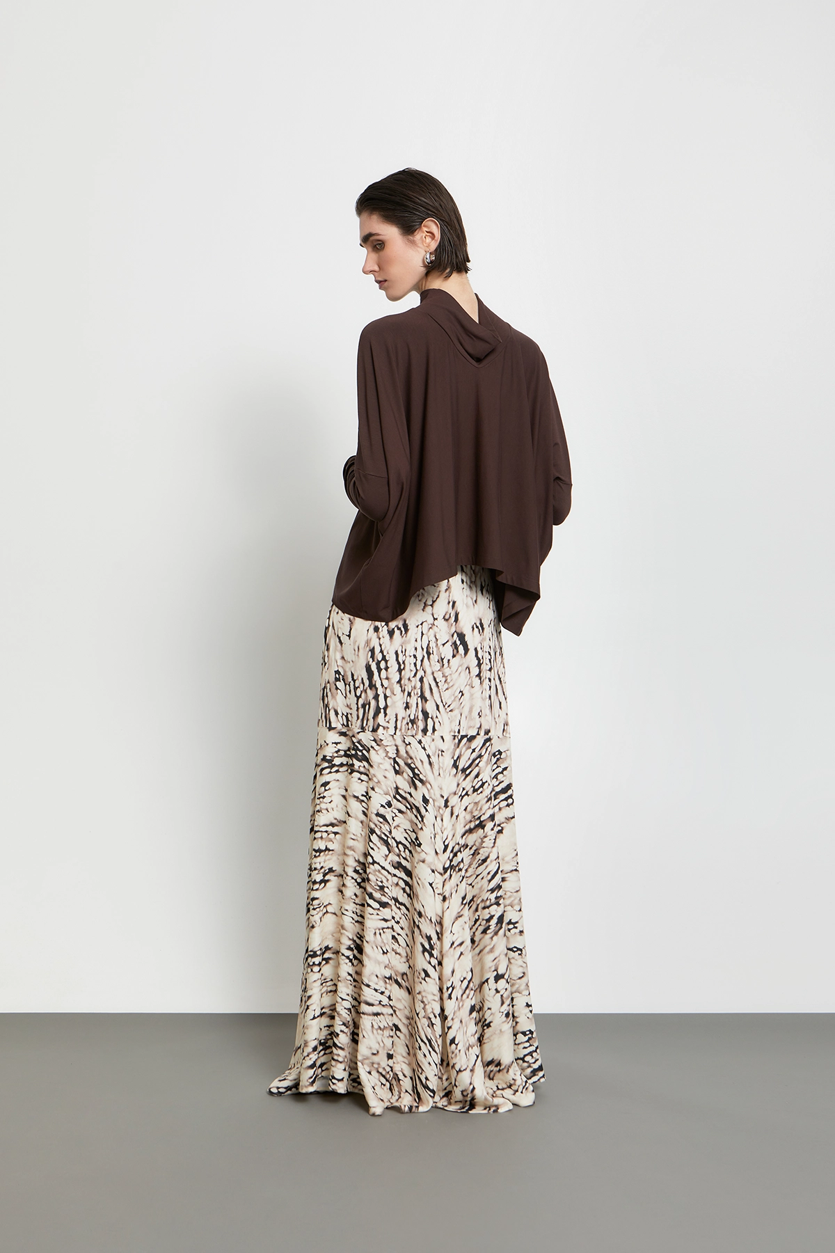 KOURBELA_Blouse_W26267_Brown_3