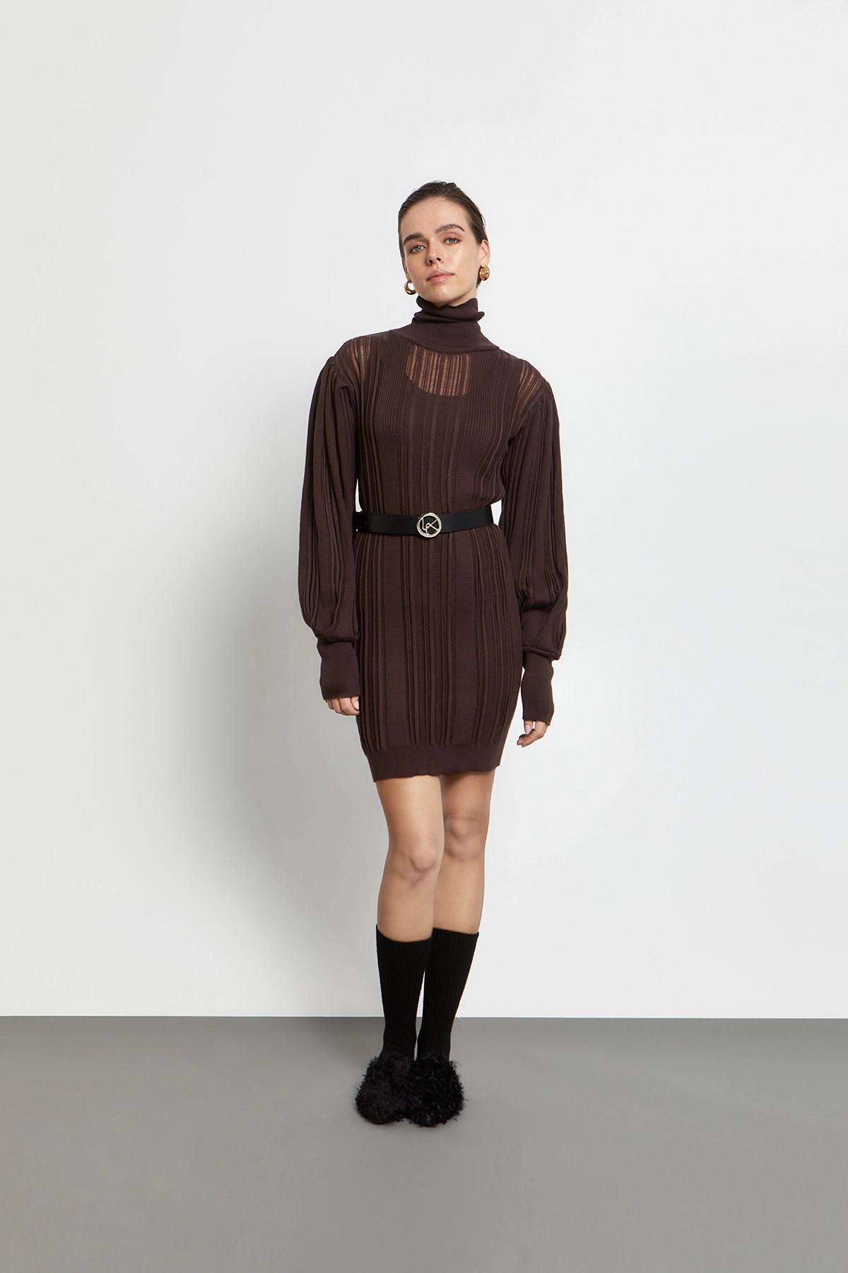 KOURBELA_Dress_W26939_BitterBrown_3