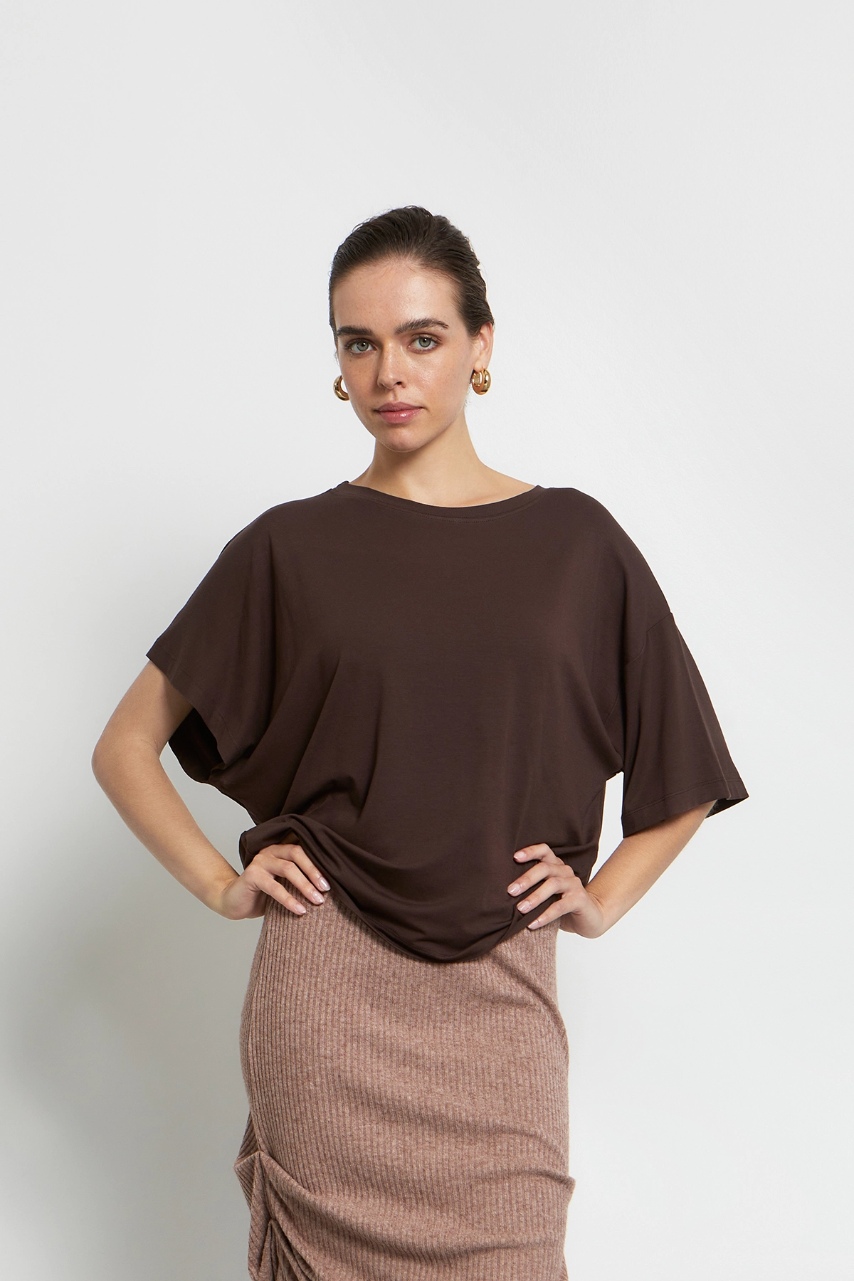 KOURBELA_Top_W26266_Brown_1